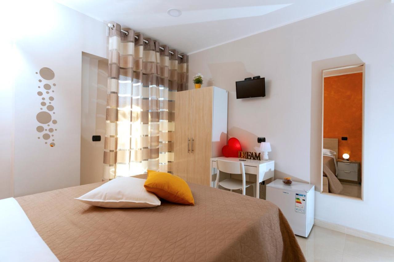B&B Relax In Pompei Bagian luar foto