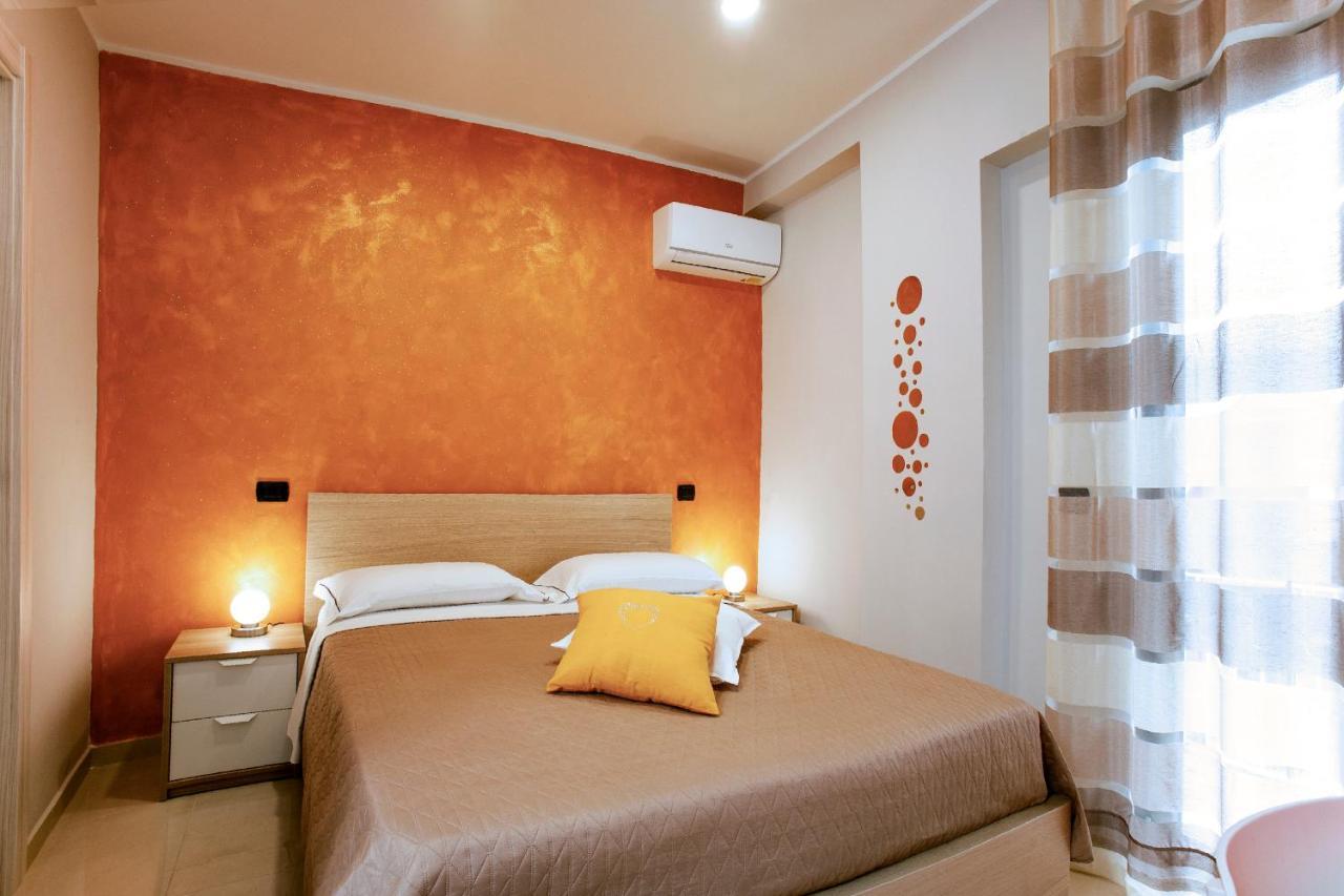 B&B Relax In Pompei Bagian luar foto